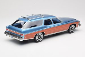Buick Estate Wagon Light Blue Metallic BoS Models 1:18 BOS417 Sveķi — attēls 2 no 6