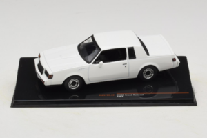 Buick Grand National Balts IXO 1:43 CLC576N Metāls