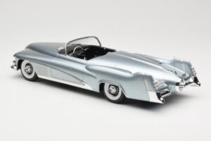 Buick Le Sabre Concept Light Blue Metallic BoS Models 1:18 BOS199 Sveķi — attēls 5 no 6