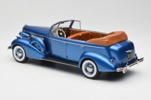 Buick Roadmaster 80-C Four Door Phaeton Blue Metallic BoS Models 1:18 BOS372 Sveķi — attēls 5 no 6