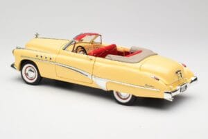 Buick Roadmaster Chrome Yellow Motormax 1:18 23124646-M17 Metāls — attēls 7 no 8