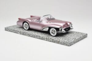 Buick Wildcat II Concept Salmon Metallic Minichamps 1:18 107141221 Sveķi — attēls 4 no 6
