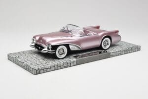 Buick Wildcat II Concept Salmon Metallic Minichamps 1:18 107141221 Sveķi