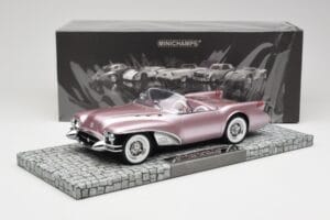 Buick Wildcat II Concept Salmon Metallic Minichamps 1:18 107141221 Sveķi — attēls 6 no 6