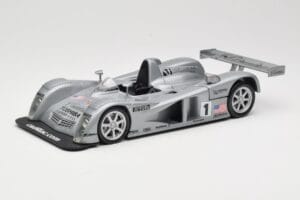 Cadillac Northstar LMP #1 24 Hours of Le Mans 2000 Hot Wheels 1:18 29225 Metāls