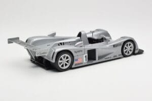 Cadillac Northstar LMP #1 24 Hours of Le Mans 2000 Hot Wheels 1:18 29225 Metāls — attēls 3 no 8