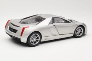 Cadillac Cien Sudrabs Hot Wheels 1:18 57296 Metāls — attēls 3 no 8
