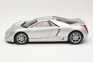 Cadillac Cien Sudrabs Hot Wheels 1:18 57296 Metāls — attēls 4 no 8