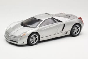 Cadillac Cien Sudrabs Hot Wheels 1:18 57296 Metāls