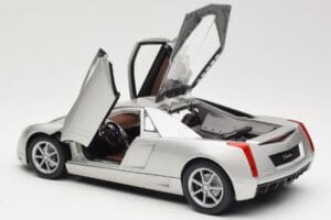 Cadillac Cien Sudrabs Hot Wheels 1:18 57296 Metāls — attēls 5 no 8