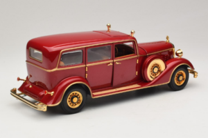 Cadillac Deluxe Tudor Valsts Limuzīns Puyi Pēdējais Ķīnas Imperators Sun Star 1:18 4100 Metāls — attēls 3 no 9
