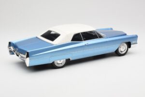 Cadillac DeVille Zils KK-Scale 1:18 KKDC180314 Metāls — attēls 2 no 6