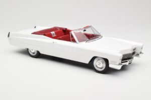 Cadillac DeVille Kabriolets Balts KK-Scale 1:18 KKDC180313 Metāls — attēls 4 no 6