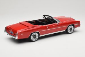 Cadillac Eldorado Kabriolets Sarkans MCG 1:18 MCG18471 Metāls — attēls 3 no 8
