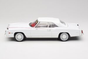 Cadillac Eldorado Kabriolets Balts MCG 1:18 MCG18474 Metāls — attēls 4 no 7