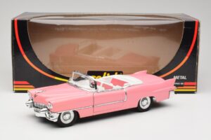 Cadillac Eldorado Rozā Solido 1:21 8011 Metāls — attēls 8 no 8