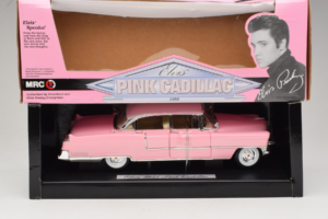 Cadillac Elvis Presley's Rozā MRC 1:18 79201 Metāls — attēls 3 no 3