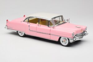 Cadillac Fleetwood Elvis Presley Rozā MRC 1:18 LIC1000 Metāls — attēls 6 no 8