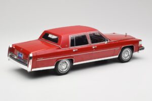 Cadillac Fleetwood Brougham Tumši Sarkans Metālisks MCG 1:18 MCG18251 Metāls — attēls 2 no 6