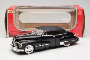 Cadillac Series 62 Melns Anson 1:18 30345 Metāls — attēls 8 no 8