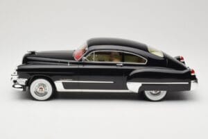 Cadillac Series 62 Club Sedanette Melns BoS Models 1:18 BOS292 Sveķi — attēls 3 no 6