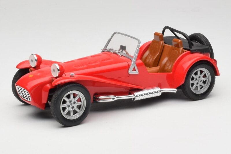 Caterham Super Seven Series 3 Sarkans Anson 1:18 30317-W Metāls