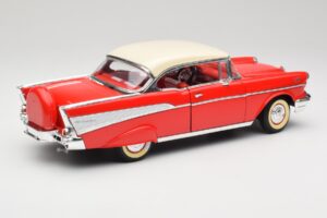 Chevrolet Bel Air Matador Sarkans & India Ziloņkauls Road Legends 1:18 92109 Metāls — attēls 3 no 8