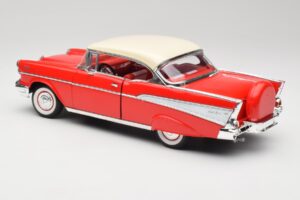 Chevrolet Bel Air Matador Sarkans & India Ziloņkauls Road Legends 1:18 92109 Metāls — attēls 7 no 8