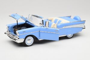 Chevrolet Bel Air Kabriolets Zils Road Signature 1:18 55/1/0863 Metāls — attēls 2 no 8