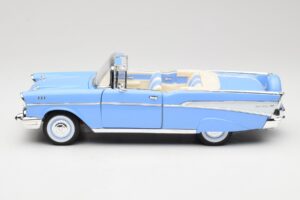Chevrolet Bel Air Kabriolets Zils Road Signature 1:18 55/1/0863 Metāls — attēls 4 no 8