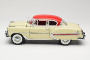 Chevrolet Bel Air Bēšs Sun Star 1:18 1600 Metāls — attēls 4 no 8