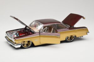 Chevrolet Bel Air Zeltains & Brūns Maisto 1:18 31064 Metāls — attēls 2 no 8