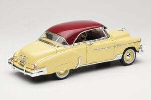 Chevrolet Bel Air Dzeltens & Sarkans Motormax 1:18 73111 Metāls — attēls 3 no 8
