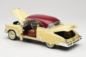 Chevrolet Bel Air Dzeltens & Sarkans Motormax 1:18 73111 Metāls — attēls 5 no 8