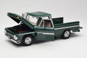 Chevrolet C-10 Zaļš Sun Star 1:18 1360 Metāls — attēls 2 no 8