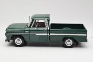 Chevrolet C-10 Zaļš Sun Star 1:18 1360 Metāls — attēls 4 no 8