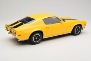 Chevrolet Camaro Z28 RS Daytona Yellow Otto 1:12 G085 Sveķi — attēls 2 no 6