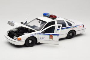 Chevrolet Caprice Kanāda Policija UT Models 1:18 21023 Metāls — attēls 2 no 8