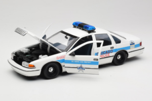 Chevrolet Caprice Chicago Policija UT Models 1:18 180142096 Metāls — attēls 2 no 8