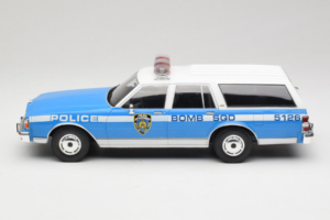 Chevrolet Caprice Estate Wagon NYPD MCG 1:18 MCG18477 Metāls — attēls 3 no 6