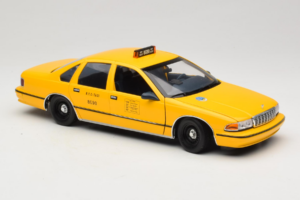 Chevrolet Caprice NYC Taksometrs UT Models 1:18 180142095 Metāls — attēls 6 no 8