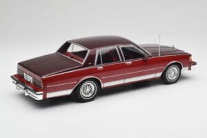 Chevrolet Caprice Sarkans Metaliks MCG 1:18 MCG18361 Metāls — attēls 2 no 6