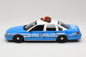 Chevrolet Caprice New York Policija UT Models 1:18 180142097 Metāls — attēls 4 no 8