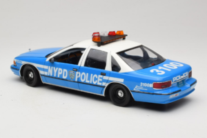 Chevrolet Caprice New York Policija UT Models 1:18 180142097 Metāls — attēls 5 no 8