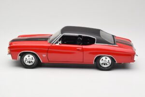 Chevrolet Chevelle SS 454 Sarkans Maisto 1:18 531892 Metāls — attēls 4 no 8