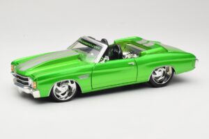 Chevrolet Chevelle SS Kabriolets Zaļš Maisto 1:18 31099 Metāls