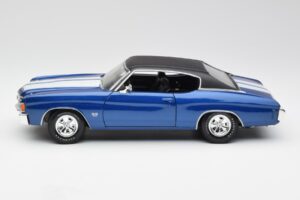 Chevrolet Chevelle SS 454 Zils Maisto 1:18 531886 Metāls — attēls 4 no 8