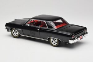 Chevrolet Chevelle Z-16 Melns American Muscle 1:18 AMM1061/06 Metāls — attēls 7 no 8