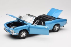 Chevrolet Corvair Monza Kabriolets Zils Road Signature 1:18 92498 Metāls — attēls 2 no 8