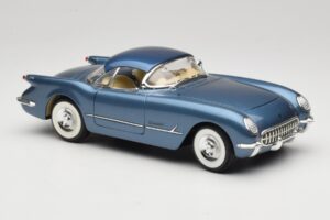 Chevrolet Corvette C1 Zils Mira 1:18 6105 Metāls — attēls 6 no 8